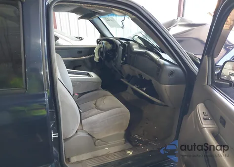 2004 Chevrolet Tahoe Ls from USA, damaged, VIN 1GNEC13VX4R225156